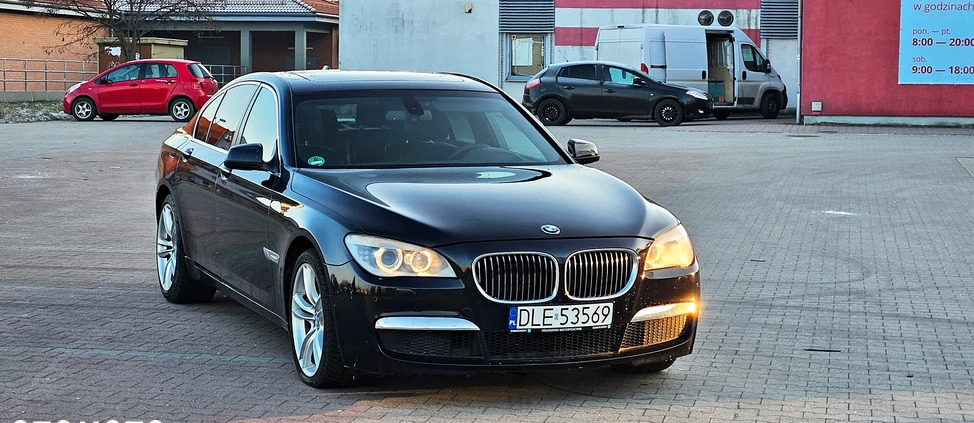 BMW Seria 7 cena 65900 przebieg: 260721, rok produkcji 2009 z Chojnów małe 781